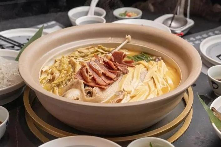 品类基因突变：火锅正在变成一道“菜”  (图2)
