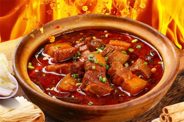 商用砂锅菜酱料厂家直销，批发零售砂锅菜酱料oem(图1)